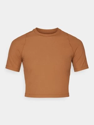 Obrázek produktu Sportovní tričko Nike Performance