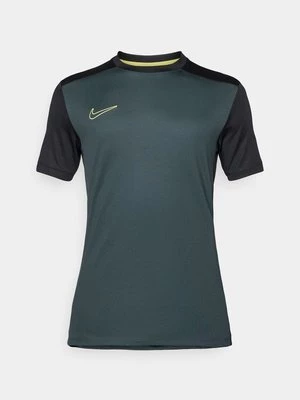Obrázek produktu Sportovní tričko Nike Performance
