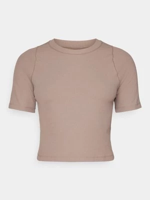 Obrázek produktu Sportovní tričko Nike Performance