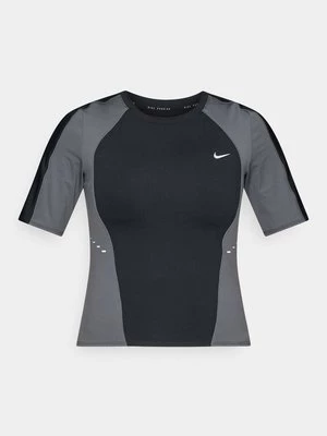 Obrázek produktu Sportovní tričko Nike Performance