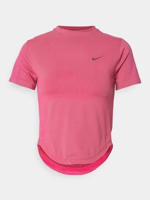 Obrázek produktu Sportovní tričko Nike Performance