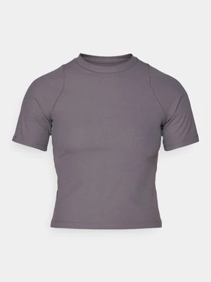 Obrázek produktu Sportovní tričko Nike Performance