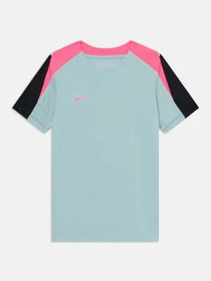 Obrázek produktu Sportovní tričko Nike Performance