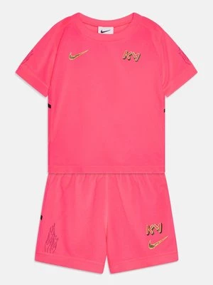 Obrázek produktu Sportovní tričko Nike růžová