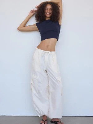 Obrázek produktu Stradivarius Crop Top S Krátkým Rukávem Dark Blue