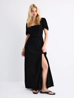 Obrázek produktu Stradivarius Dlouhé Splývavé Šaty S Překřížením Na Zádech Black