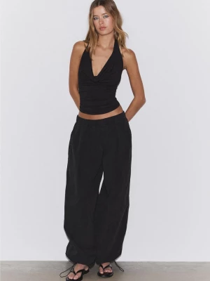 Obrázek produktu Stradivarius Drapovaný Top Halter Black