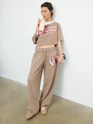 Obrázek produktu Stradivarius Dvojité Poziční Tričko Beige