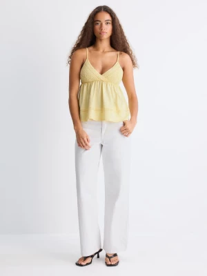 Obrázek produktu Stradivarius Háčkovaný Top Na Ramínka Pastel Yellow