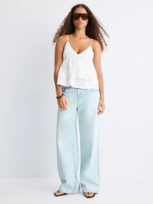 Obrázek produktu Stradivarius Háčkovaný Top Na Ramínka White