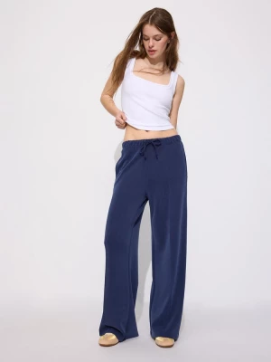Obrázek produktu Stradivarius Jogger Kalhoty Wide Leg S Měkkým Omakem Navy Blue