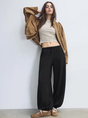 Obrázek produktu Stradivarius Joggery Balonového Střihu Z Měkké Látky Black