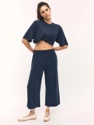Obrázek produktu Stradivarius Kalhoty Culottes S Jemným Omakem Dark Blue