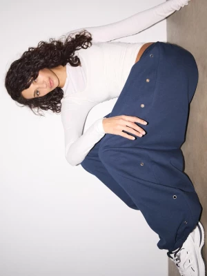 Obrázek produktu Stradivarius Kalhoty Jogger Očky Navy Blue S