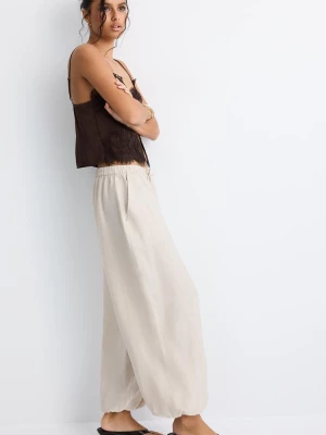 Obrázek produktu Stradivarius Kalhoty S Nízkým Sedem Tencel Ice