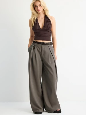 Obrázek produktu Stradivarius Kalhoty S Maxi Záševky A Páskem Brown