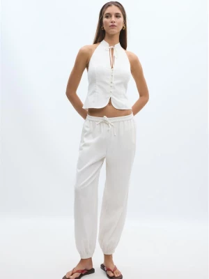 Obrázek produktu Stradivarius Kalhoty S Nízkým Sedem S Lněným Efektem White