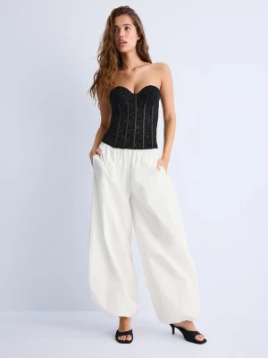 Obrázek produktu Stradivarius Korzetová Podprsenka S Kosticemi Black