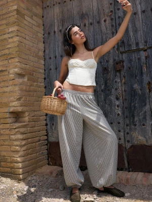 Obrázek produktu Stradivarius Kostkované Kalhoty S Objemným Střihem Khaki