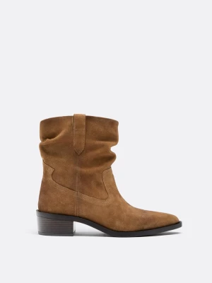 Obrázek produktu Stradivarius Kotníčkové Boty Stylu Cowboy Slouchy Z Kůže Béžová