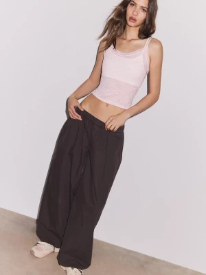 Obrázek produktu Stradivarius Krajkový Top Na Ramínka Pastel Pink