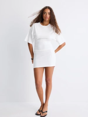 Obrázek produktu Stradivarius Krátké Tričkové Šaty White