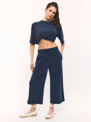 Obrázek produktu Stradivarius Ležérní Tričko Soft Touch Dark Blue