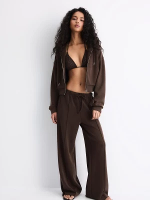 Obrázek produktu Stradivarius Mikina Se Zipem, Jemná Na Dotyk Brown