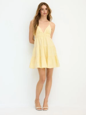 Obrázek produktu Stradivarius Mini Šaty Vázáním Na Zádech Pastel Yellow S