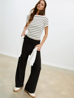 Obrázek produktu Stradivarius Pantalón Jogger Wide Leg Black