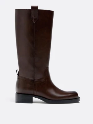 Obrázek produktu Stradivarius Ploché Kozačky Z Imitace Kůže Hnědá