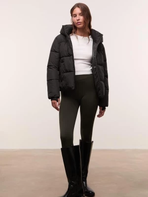 Obrázek produktu Stradivarius Prošívaná Bunda Basic S Kapucí Black