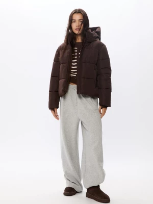 Obrázek produktu Stradivarius Prošívaná Bunda Basic S Kapucí Brown
