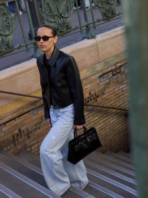 Obrázek produktu Stradivarius Sako Cropped Z Imitace Kůže Black