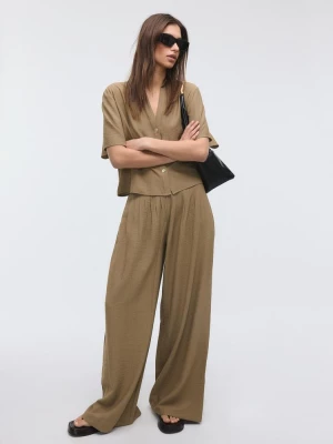 Obrázek produktu Stradivarius Splývavá Košile S Knoflíky Brown