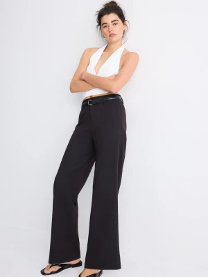 Obrázek produktu Stradivarius Splývavé Slavnostní Kalhoty Straight Fit S Páskem Black
