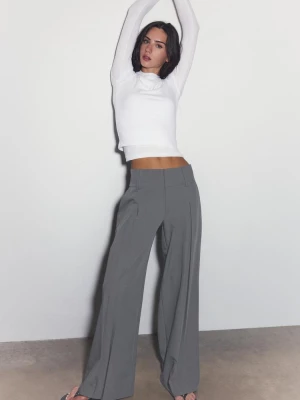 Obrázek produktu Stradivarius Společenské Kalhoty Se Záševky Dark Grey
