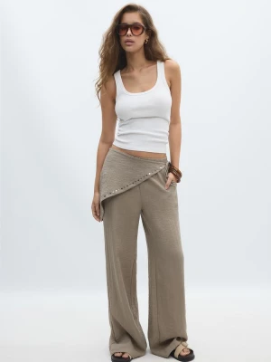 Obrázek produktu Stradivarius Top Basic Na Ramínka White