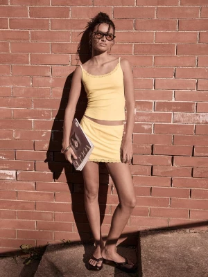 Obrázek produktu Stradivarius Top S Krajkovým Detailem Pastel Yellow