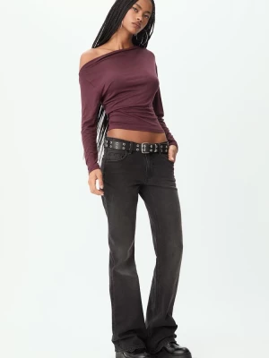 Obrázek produktu Stradivarius Tričko S Asymetrickým Výstřihem Burgundy