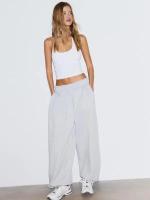 Obrázek produktu Stradivarius Tričko S Halter Výstřihem White