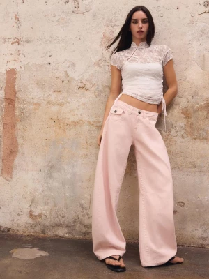 Obrázek produktu Stradivarius Tričko S Krátkým Rukávem Ve Stylu Qipao Pastel Pink