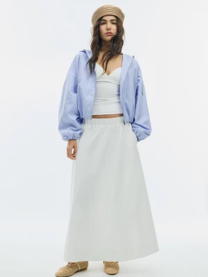 Obrázek produktu Stradivarius Základní Nylonová Bunda S Kapucí A Pruhy Sky Blue