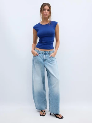 Obrázek produktu Stradivarius Základní Přiléhavé Tričko Řasením Electric Blue S