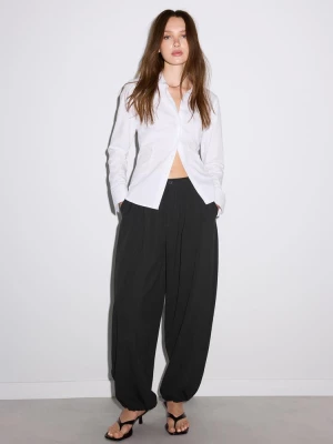 Obrázek produktu Stradivarius Základní Vypasovaná Košile White
