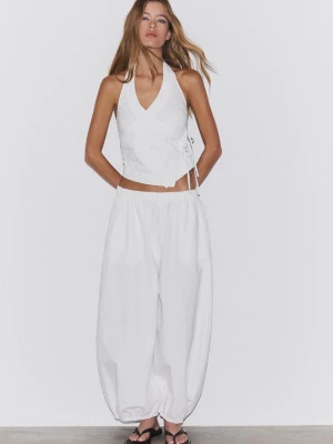 Obrázek produktu Stradivarius Zavinovací Top Halter Ecru