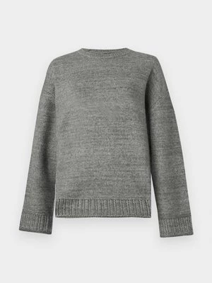 Obrázek produktu Svetr Pieces