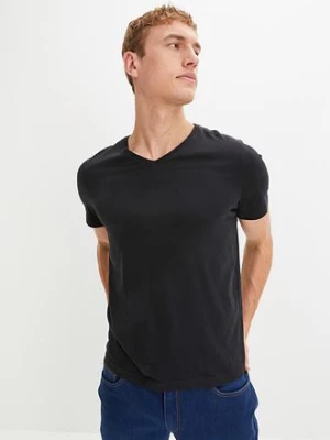 Obrázek produktu T-shirt z dekoltem w serek (3 szt.) bonprix