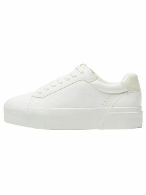 Obrázek produktu Tenisky Bershka
