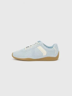 Obrázek produktu Tenisky Clarks
